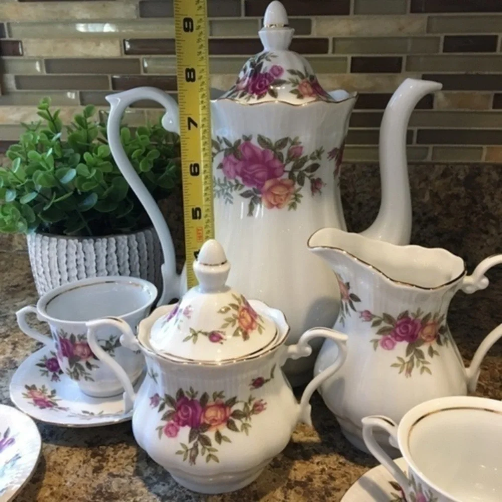 Vintage Crystal Clear 5Cup Teapot Set, Sugar, Creamer, 4 Tea Cups Made in Poland